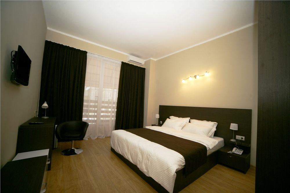 Basilon Hotel Τυφλίδα Εξωτερικό φωτογραφία